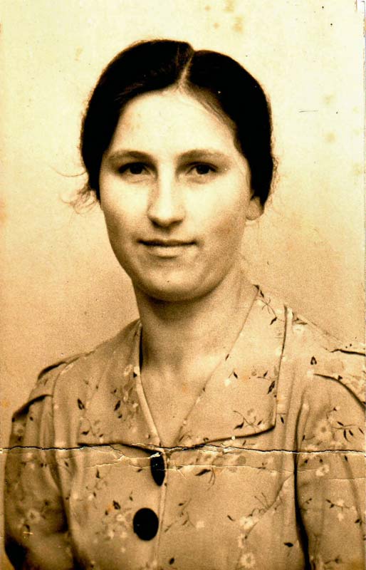 Meine Mutter Hedwig, geb. Liese. Aufnahme 1939