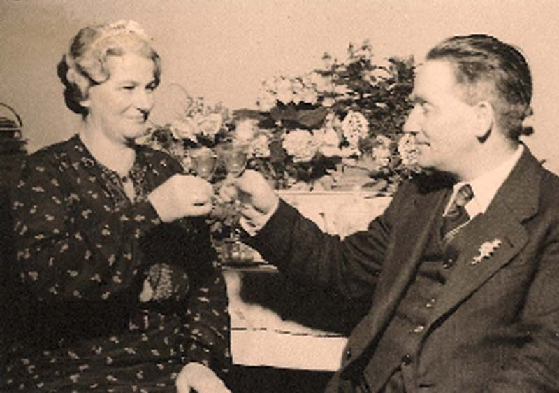 Silberhochzeit meiner Großeltern Liese/Röhrig. Aufnahme 1939